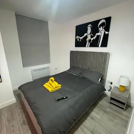 شقة In Leeds Close To City Centre ليدز